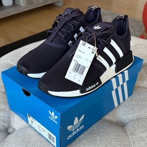 Adidas Men's Navy and White Sneakers